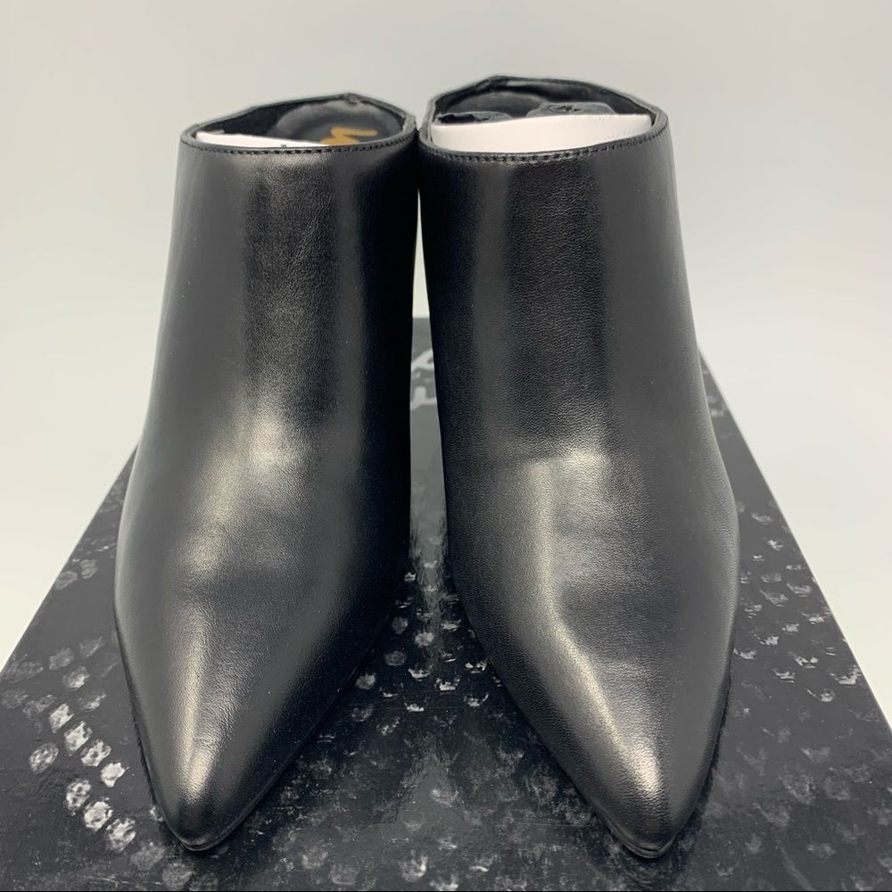 Sam Edelman Reverie Mules
Size 5 - Picture 4 of 9